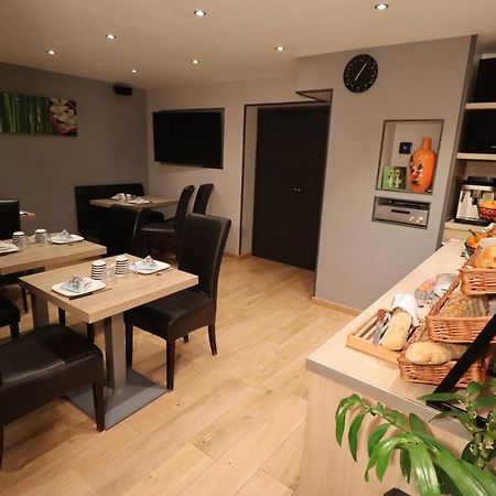 Hotel Le Lotus Blanc Albertville Exterior foto