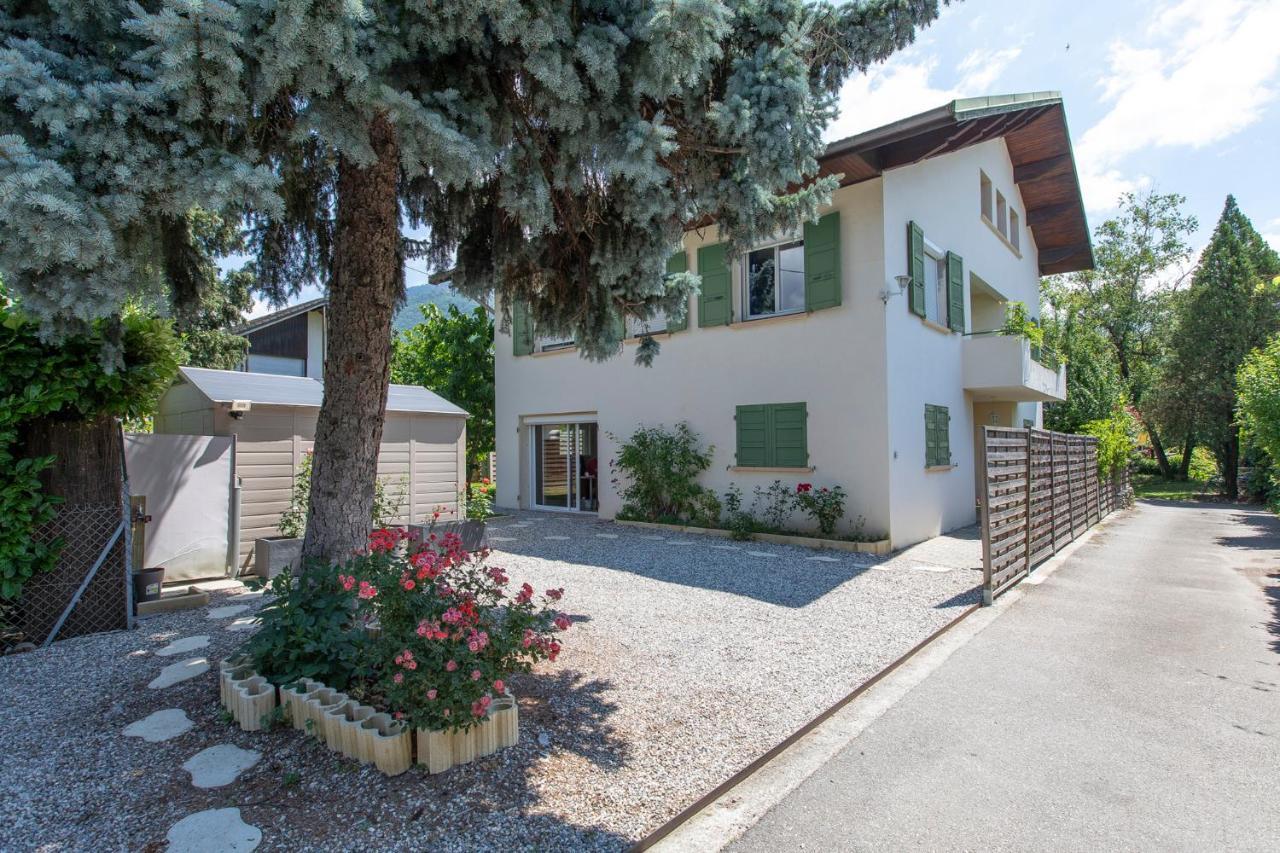 Hotel Le Lotus Blanc Albertville Exterior foto
