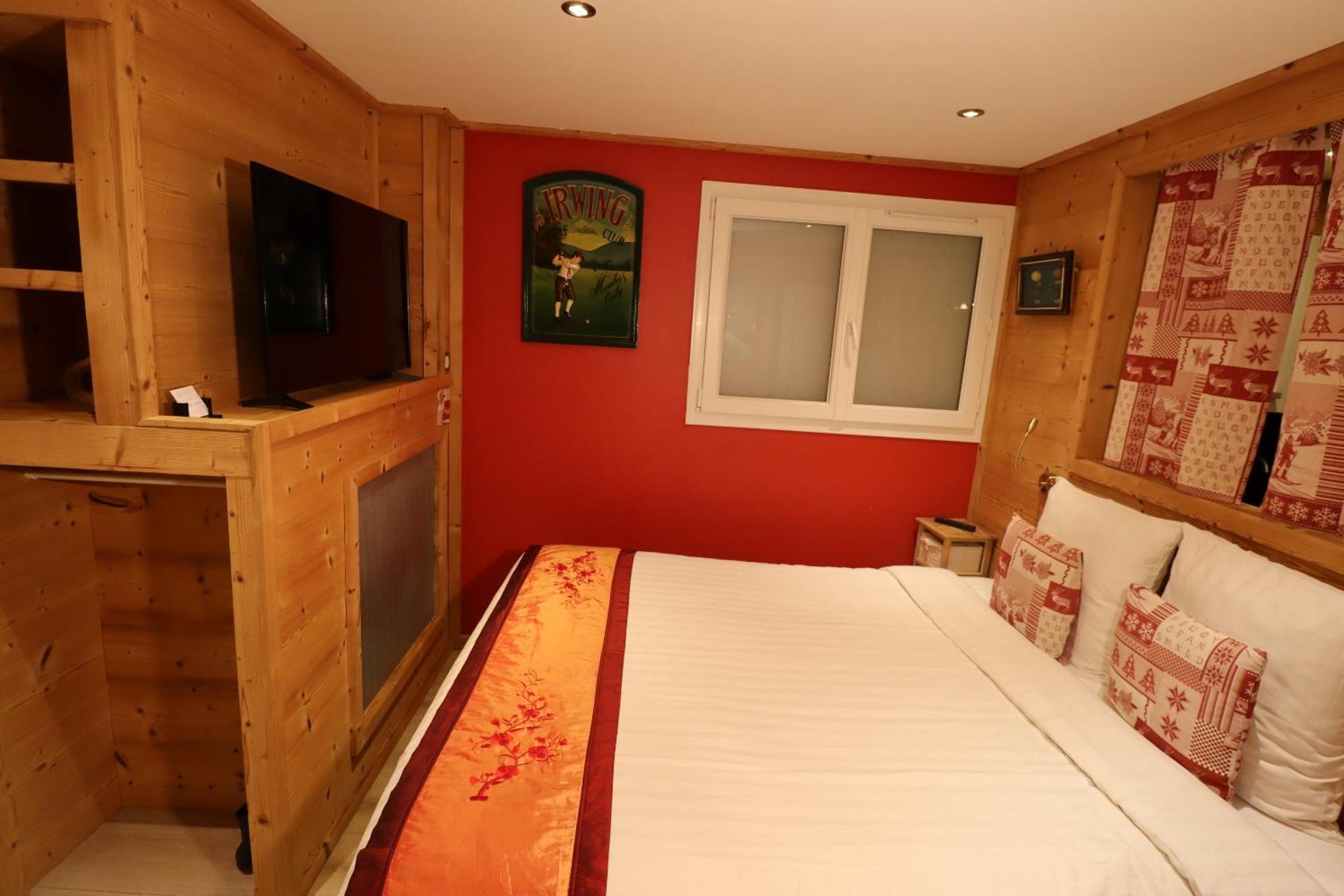 Hotel Le Lotus Blanc Albertville Exterior foto