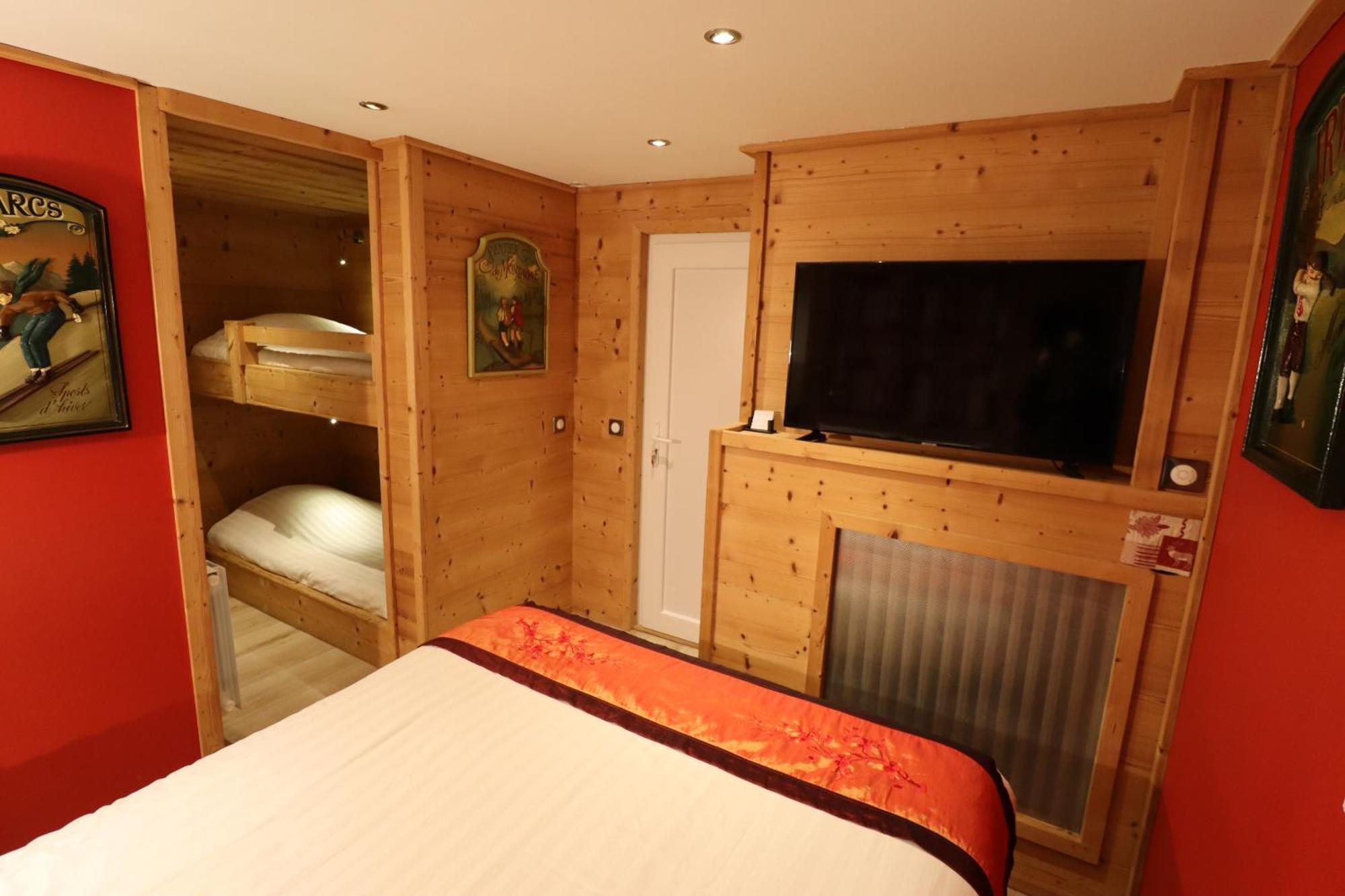 Hotel Le Lotus Blanc Albertville Exterior foto