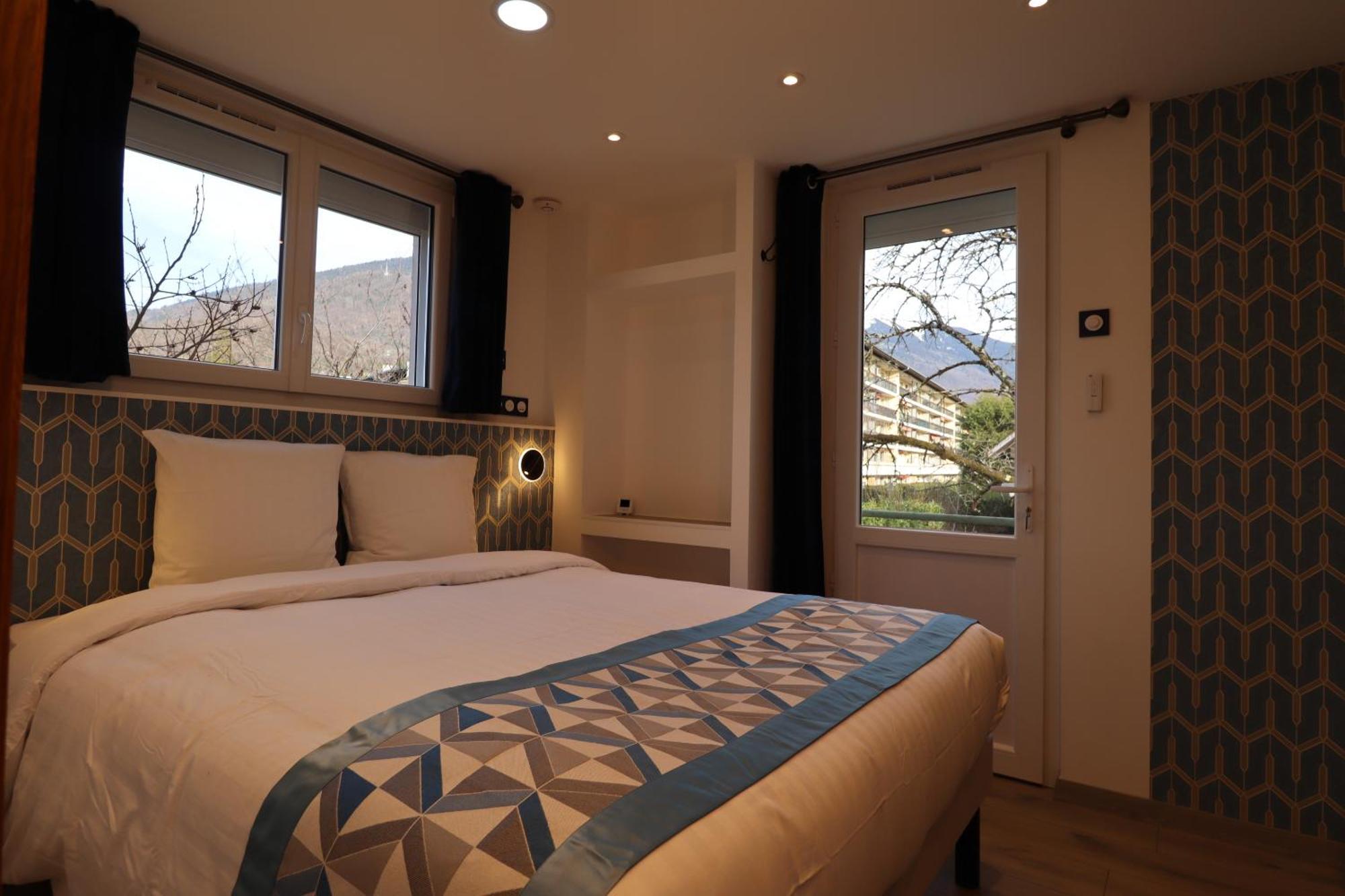 Hotel Le Lotus Blanc Albertville Habitación foto