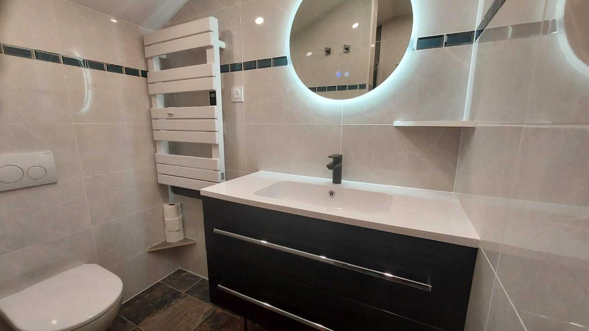 Hotel Le Lotus Blanc Albertville Habitación foto